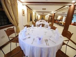 La Roca Veranda Suites & Restaurant Legazpi Εξωτερικό φωτογραφία