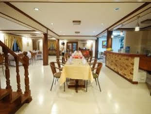 La Roca Veranda Suites & Restaurant Legazpi Εξωτερικό φωτογραφία
